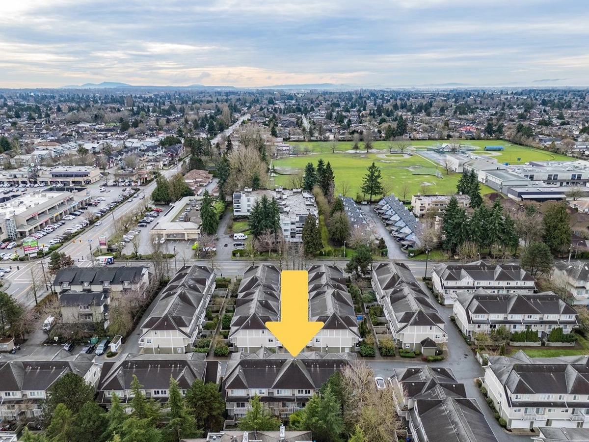 Hallway Photo of 14 7831 Garden City Road, Richmond, BC