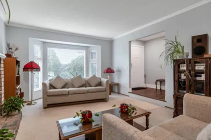 Basement Recreation Room Photo of 14243 19a Avenue, Surrey, BC