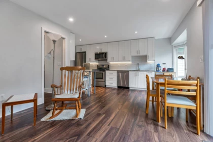 Kitchen Photo of 14243 19a Avenue, Surrey, BC