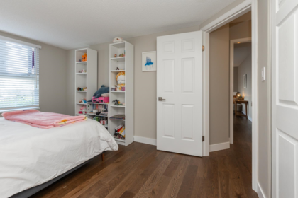 Basement Recreation Room Photo of 307 15367 Buena Vista Avenue, White Rock, BC