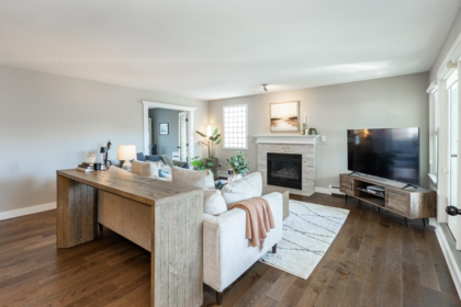 Kitchen Island Photo of 307 15367 Buena Vista Avenue, White Rock, BC