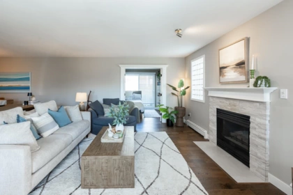 Kitchen Photo of 307 15367 Buena Vista Avenue, White Rock, BC