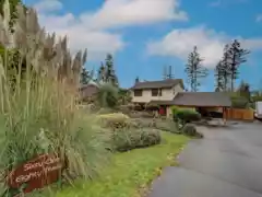 6183 Bligh Road, Sechelt, BC