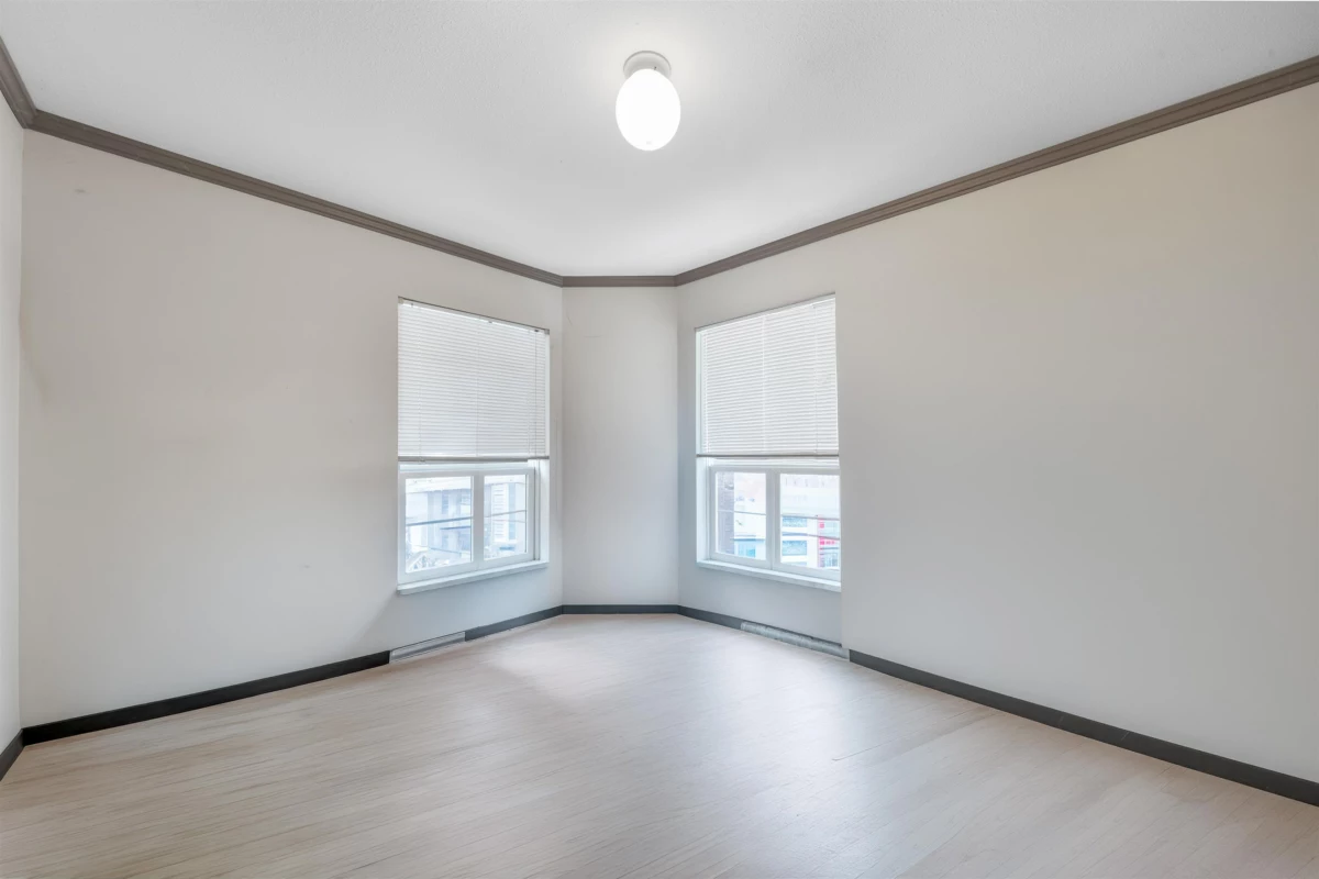 Breakfast Nook Photo of 3595 Mckinley Drive Drive, Abbotsford, BC