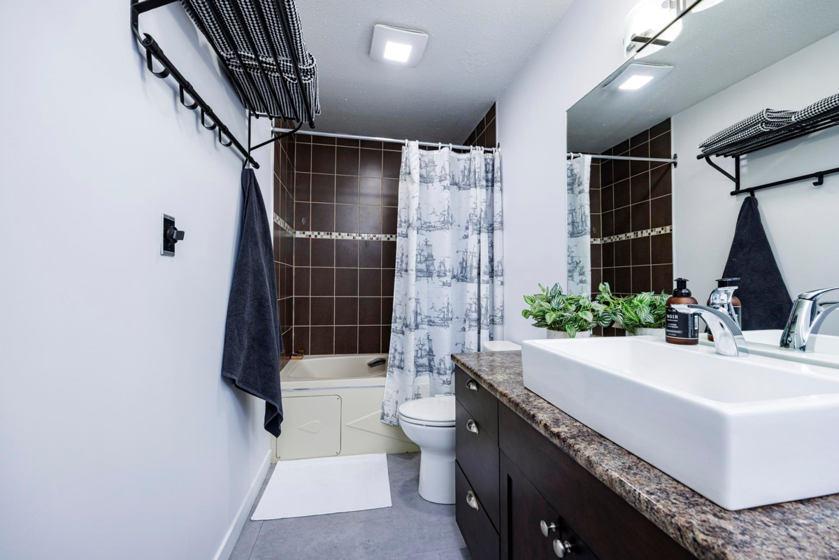 Bedroom 3 Photo of 3132 Lonsdale Avenue, North Vancouver, BC