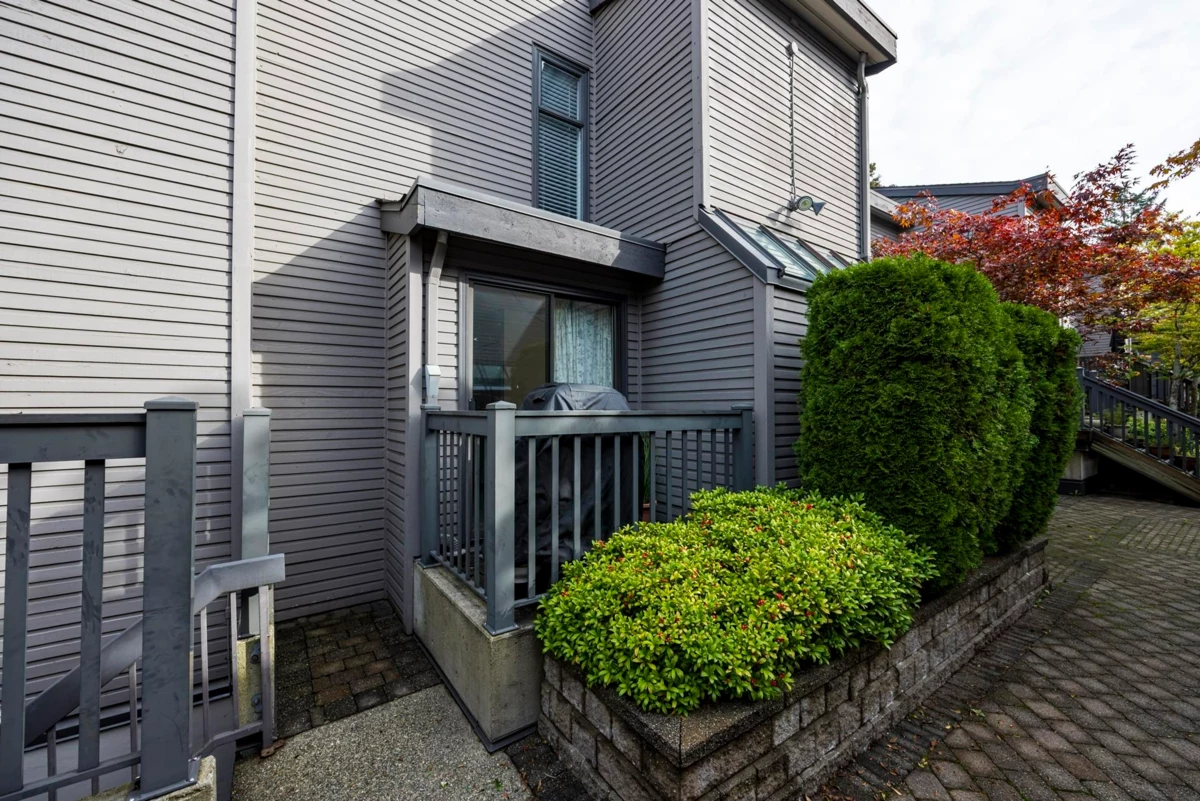 Hot Tub / Spa Photo of 3132 Lonsdale Avenue, North Vancouver, BC