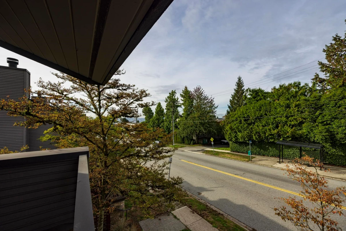 Outdoor Patio Photo of 3132 Lonsdale Avenue, North Vancouver, BC