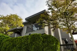 3132 Lonsdale Avenue, North Vancouver, BC