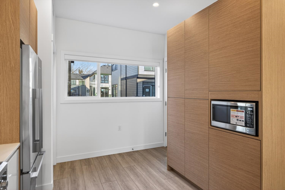 Kitchen Photo of 48 4337 Boundary Road, Richmond, BC