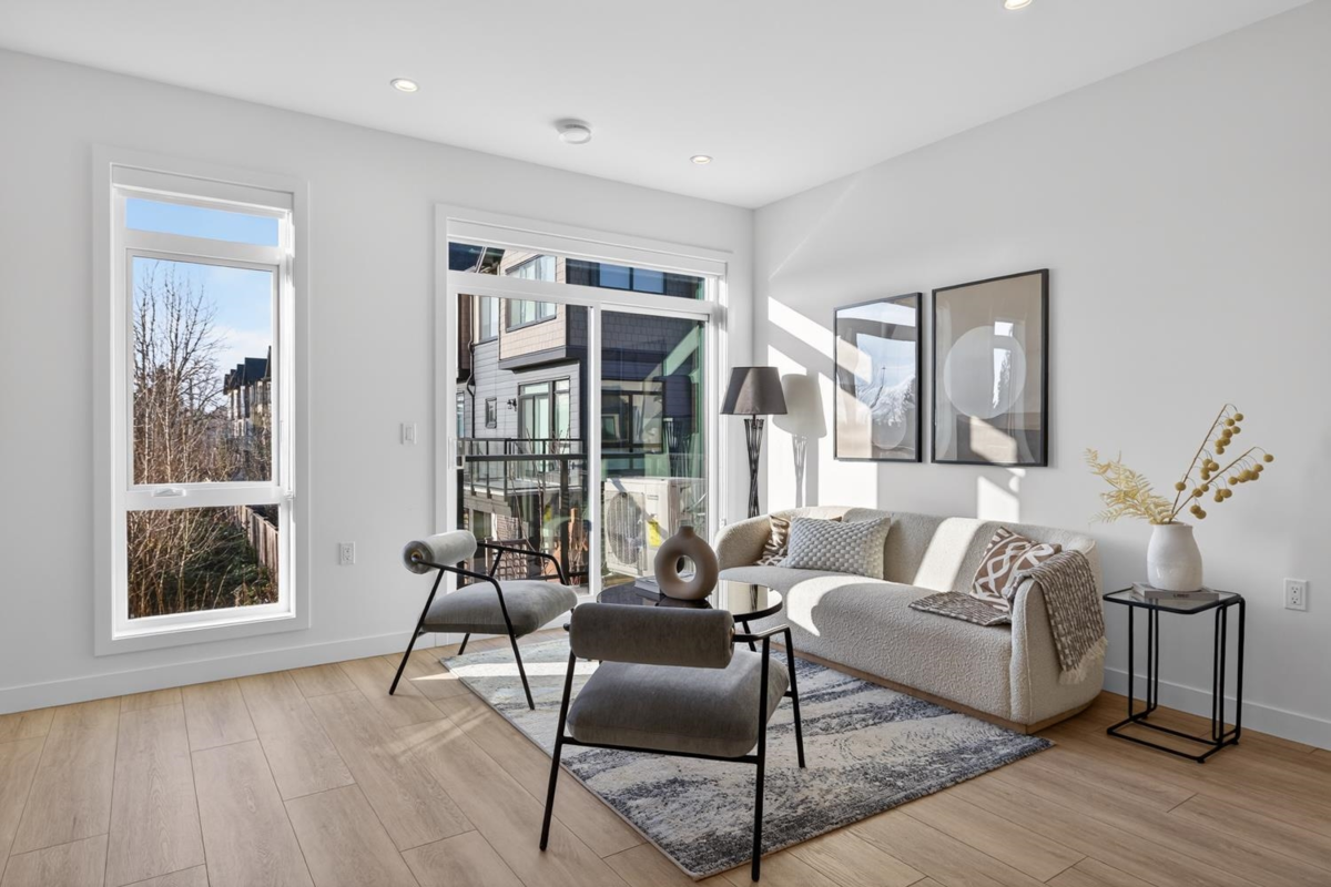 Living Room Photo of 48 4337 Boundary Road, Richmond, BC
