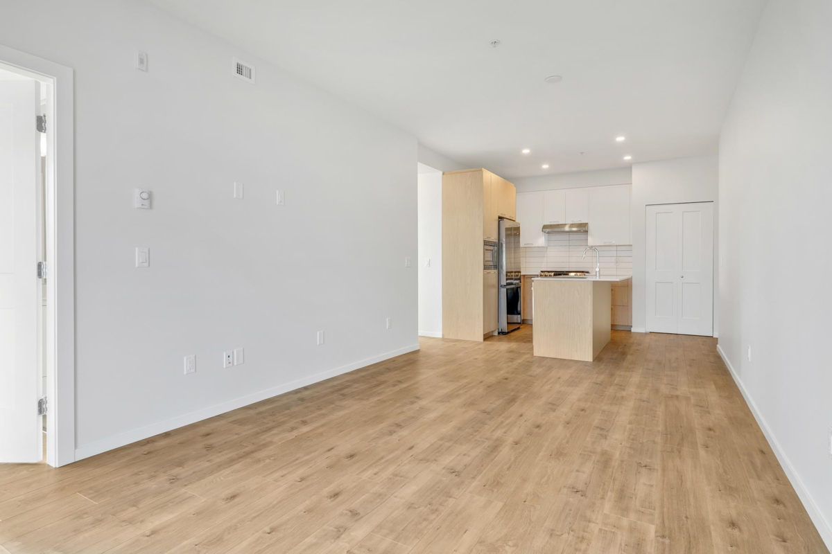 Bedroom 3 Photo of 404 3315 148 Street, Surrey, BC