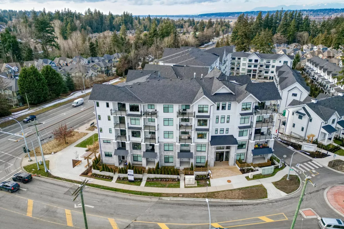 Dining Area Photo of 404 3315 148 Street, Surrey, BC