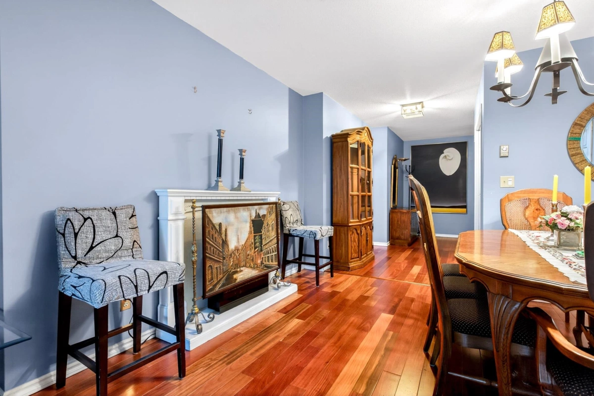 Primary Bathroom Photo of 219 22515 116 Avenue, Maple Ridge, BC