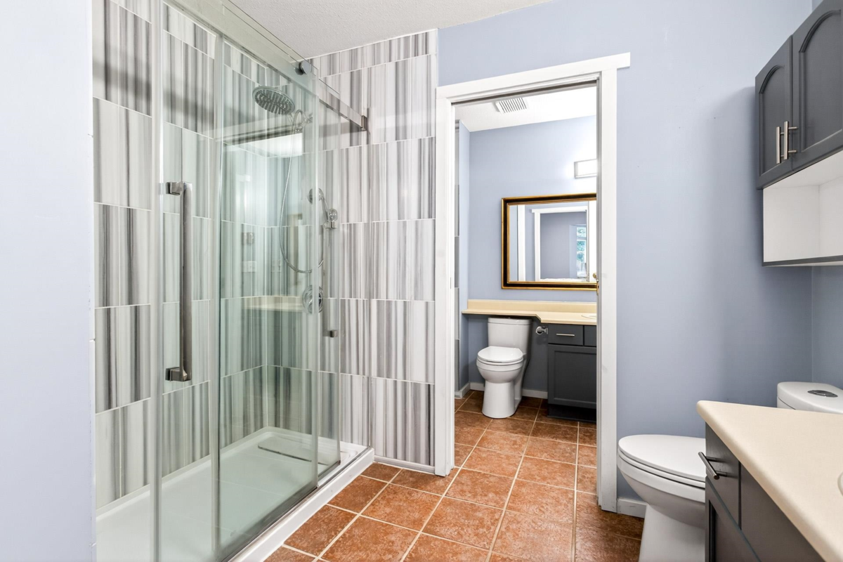 Swimming Pool Photo of 219 22515 116 Avenue, Maple Ridge, BC