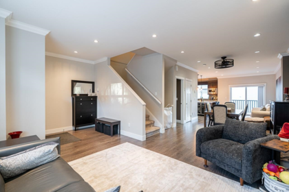 9 6588 195a Street, Surrey, BC, Surrey — Townhouse for sale