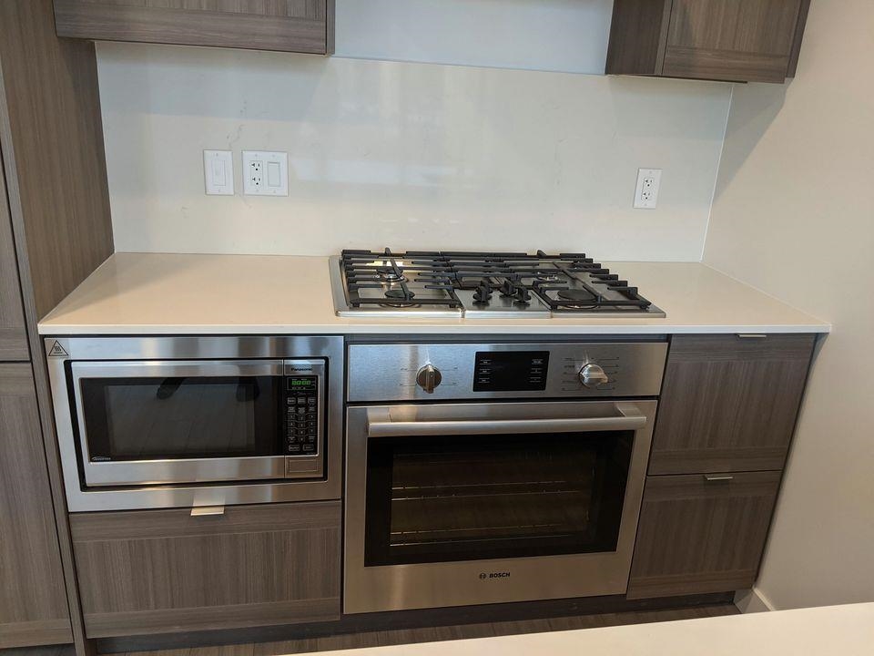 Kitchen Photo of 1504 2351 Beta Avenue, Burnaby, BC