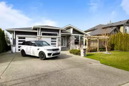 10037 Magnolia Place, Rosedale, BC, Rosedale — Single Family Residence for sale