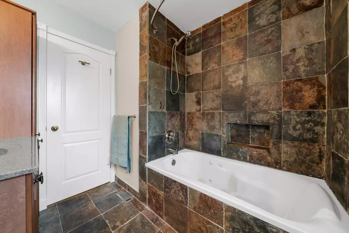 Loft / Bonus Room Photo of 20302 123b Avenue, Maple Ridge, BC