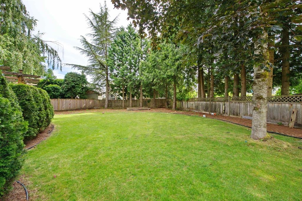 Hot Tub / Spa Photo of 6049 133a Street, Surrey, BC