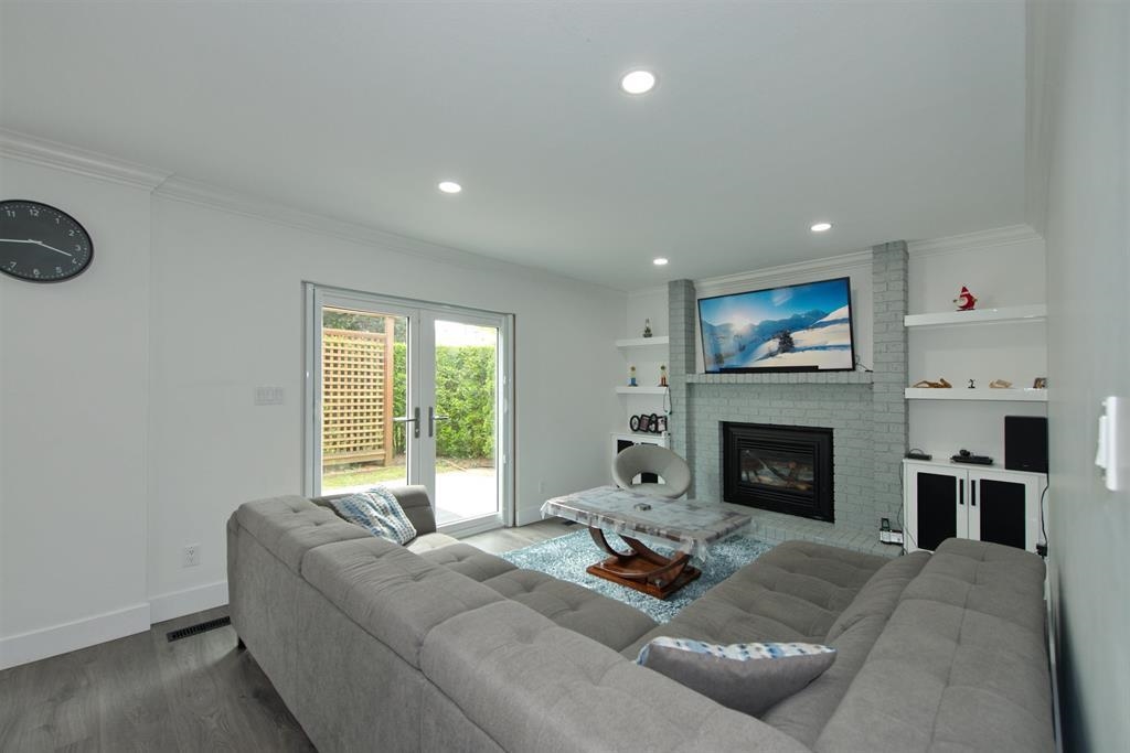 Loft / Bonus Room Photo of 6049 133a Street, Surrey, BC