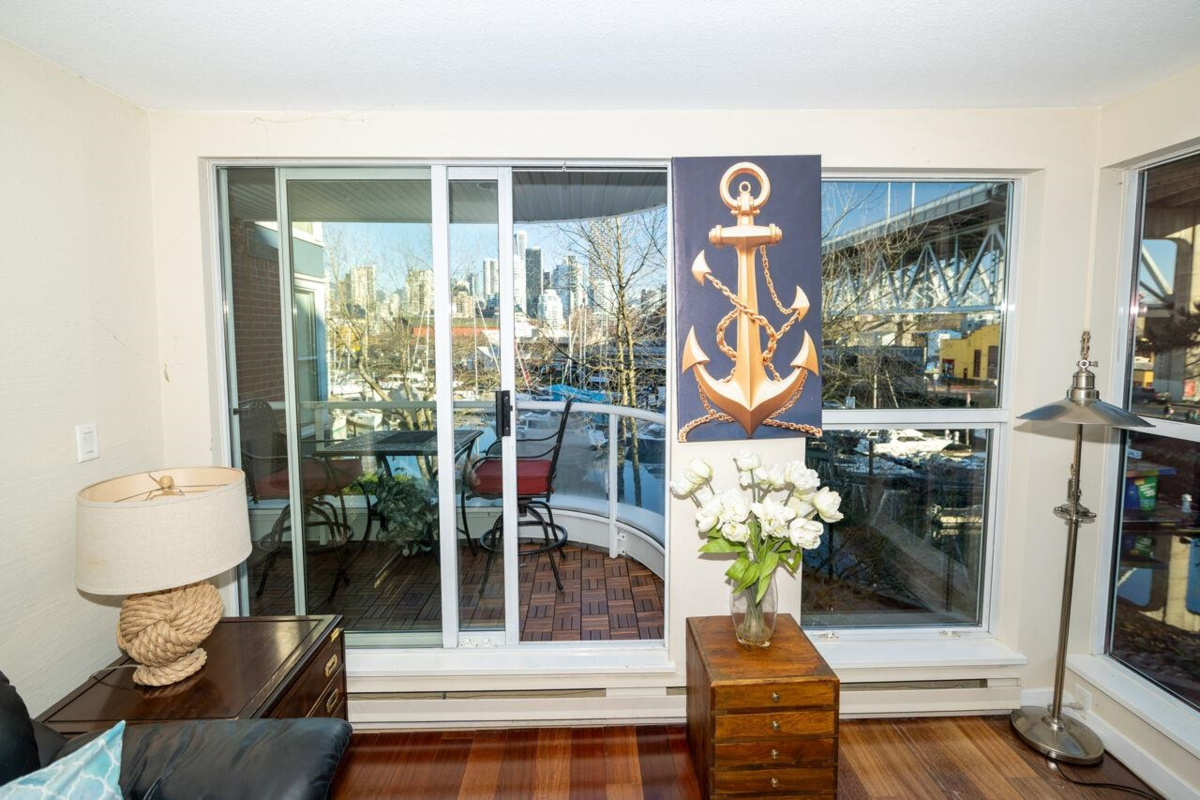 Breakfast Nook Photo of 302 1502 Island Park Walk, Vancouver, BC