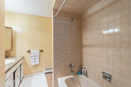 Mudroom Photo of 4729 Canada Way, Burnaby, BC