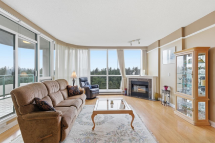 19C 6128 Patterson Avenue, Burnaby, BC, Burnaby — Apartment/Condo for sale