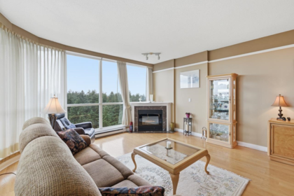 19C 6128 Patterson Avenue, Burnaby, BC, Burnaby — Apartment/Condo for sale