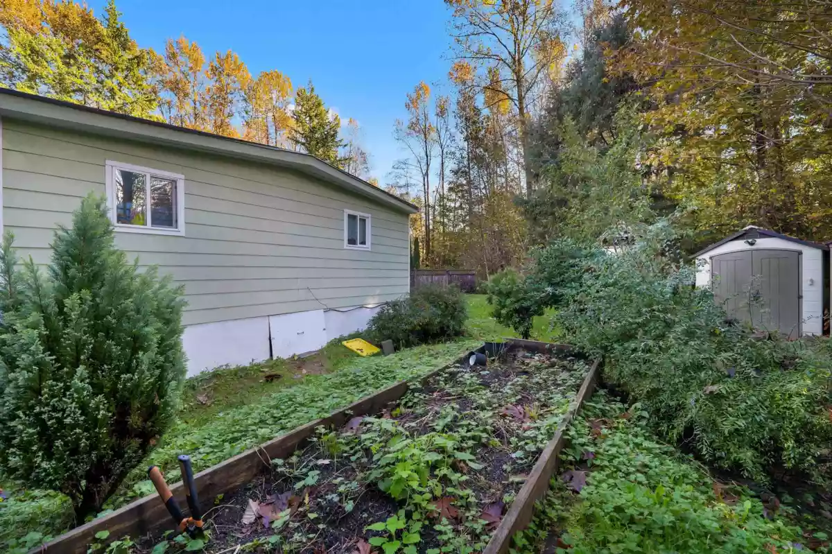 Office / Den Photo of 8 39884 Government Road, Squamish, BC