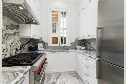 Breakfast Nook Photo of 8083 Angus Drive, Vancouver, BC