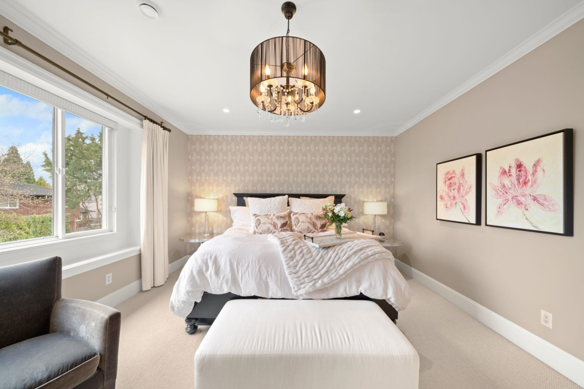 Garage Interior Photo of 7860 Eperson Road, Richmond, BC