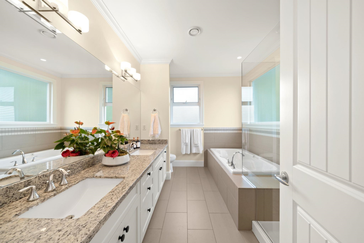 Outdoor Deck Photo of 7860 Eperson Road, Richmond, BC