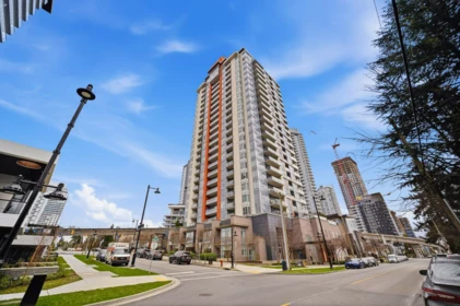 2005 691 North Road, Coquitlam, BC, Coquitlam West — 2 bed apartment/condo for sale