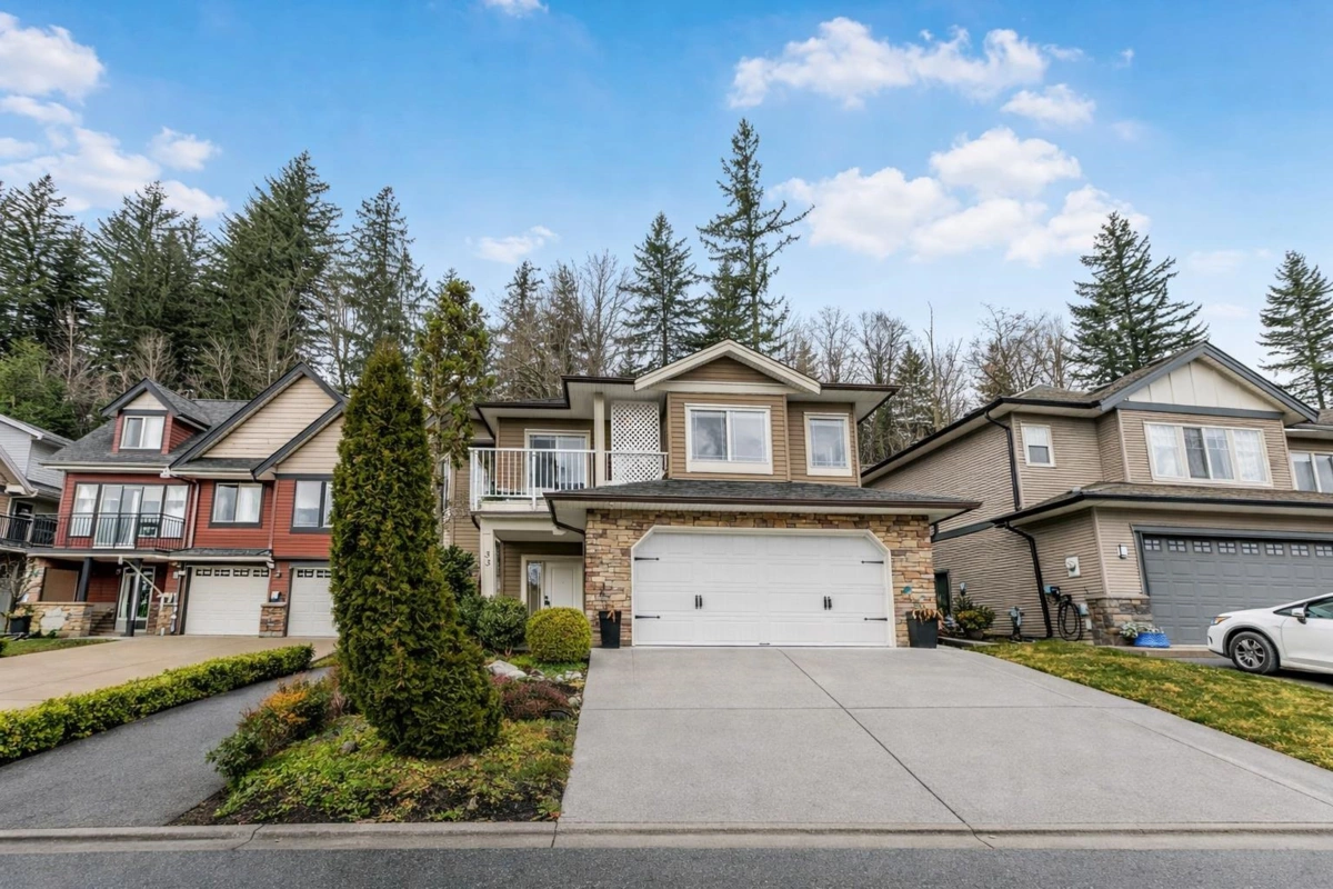 Exterior Rear Photo of 33 45957 Sherwood Drive, Chilliwack, BC