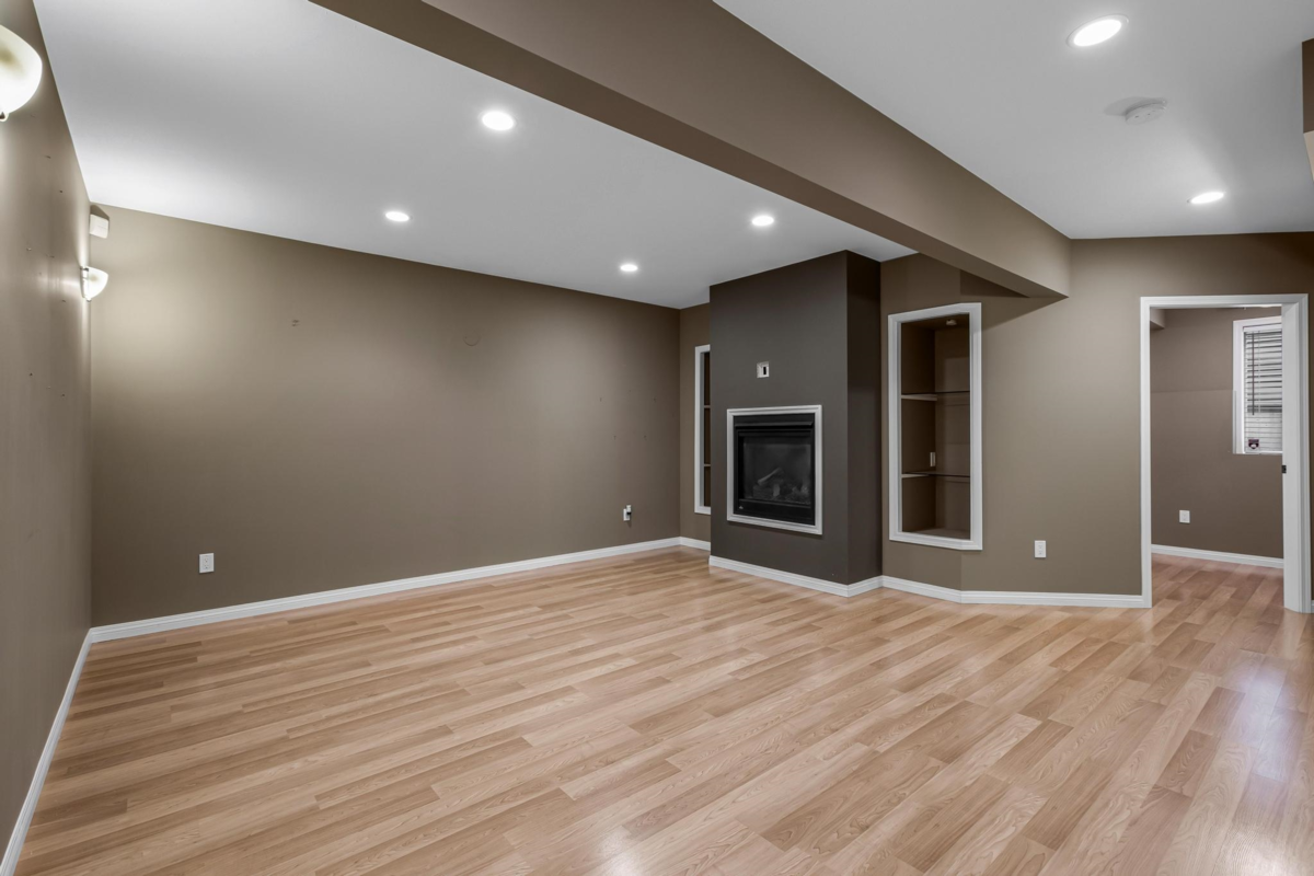 Garage Interior Photo of 33 45957 Sherwood Drive, Chilliwack, BC