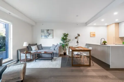 Breakfast Nook Photo of 103 477 W 59th Avenue, Vancouver, BC