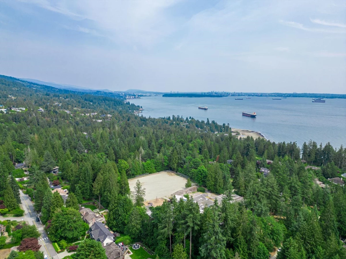 Playground / Recreational Area Near 4621 Caulfeild Drive, West Vancouver, BC