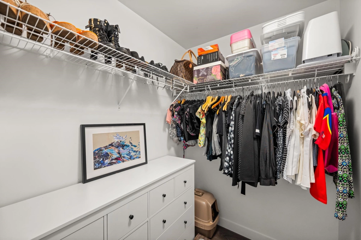 Mudroom Photo of 4102 567 Clarke Road, Coquitlam, BC