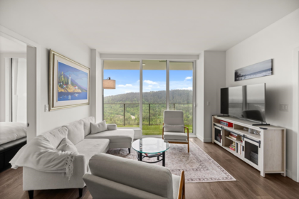 4102 567 Clarke Road, Coquitlam, BC, Coquitlam West — 2 bed apartment/condo for sale