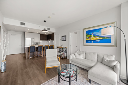 4102 567 Clarke Road, Coquitlam, BC