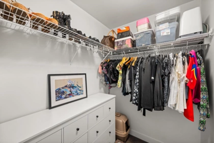 Mudroom Photo of 4102 567 Clarke Road, Coquitlam, BC