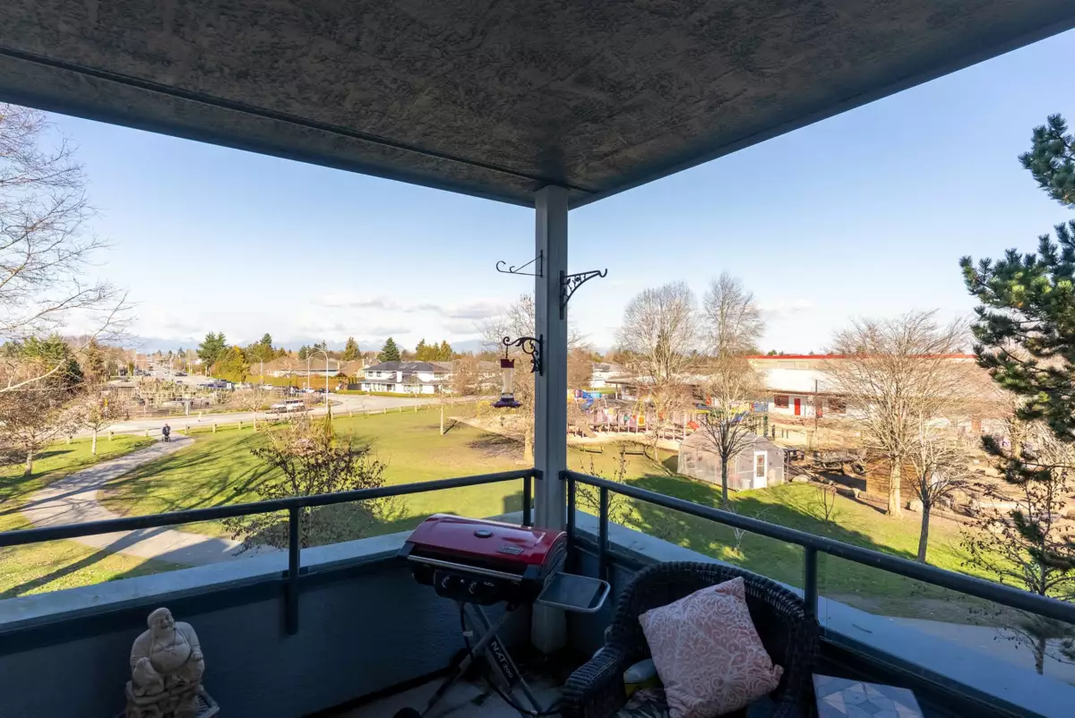 Loft / Bonus Room Photo of 221 12873 Railway Avenue, Richmond, BC