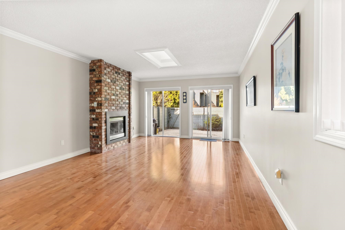 Kitchen Photo of 141 3031 Williams Road, Richmond, BC