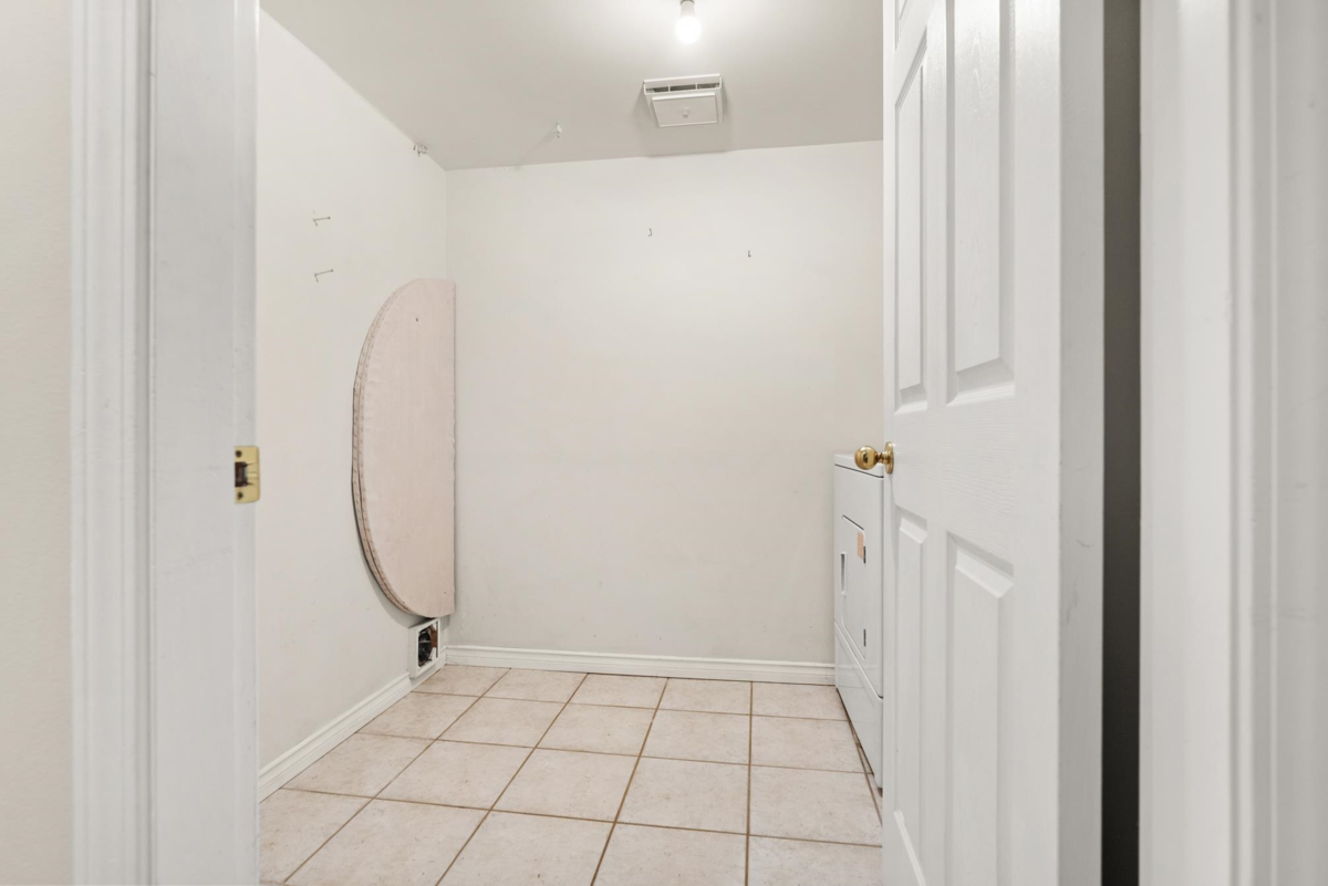 Staircase Photo of 141 3031 Williams Road, Richmond, BC