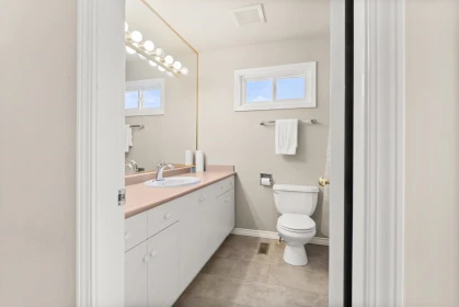 Hot Tub / Spa Photo of 141 3031 Williams Road, Richmond, BC
