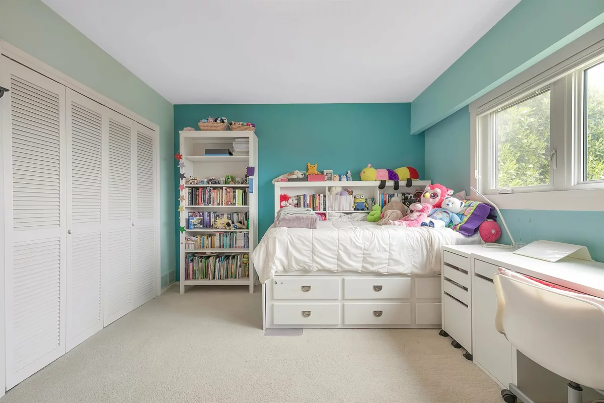 Front Yard Photo of 4106 Canterbury Crescent, North Vancouver, BC