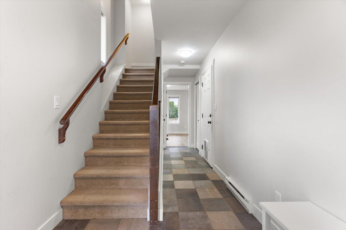 Garage Interior Photo of 25 5837 Sappers Way, Chilliwack, BC