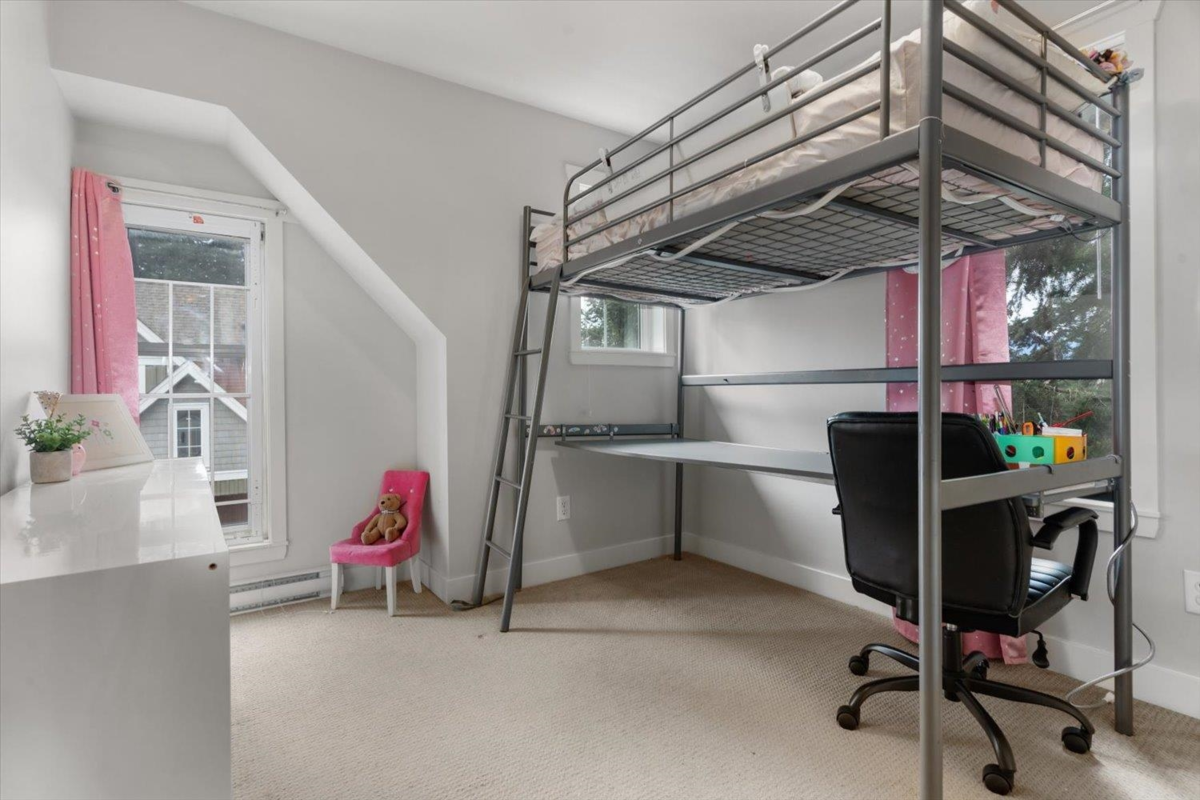 Hallway Photo of 25 5837 Sappers Way, Chilliwack, BC