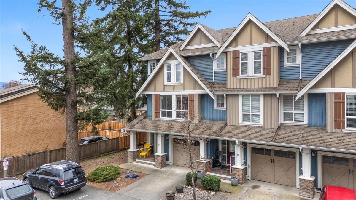 Hot Tub / Spa Photo of 25 5837 Sappers Way, Chilliwack, BC