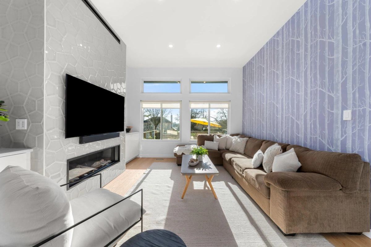 Kitchen Island Photo of 256 W 5th Street, North Vancouver, BC